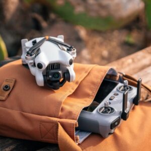 Drone DJI Mini 4 Pro Fly More Combo Rc 2 - Dji043 (controle com Tela)